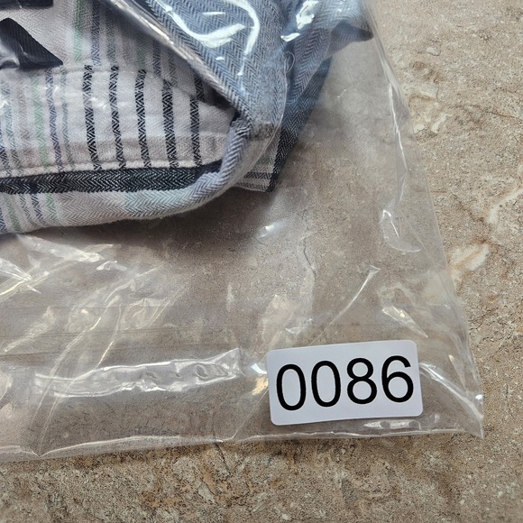 Carhartt Shirt Womens 1X Plaid Button Up Short Sleeve Loose Fit Workwear Top - Picture 11 of 11